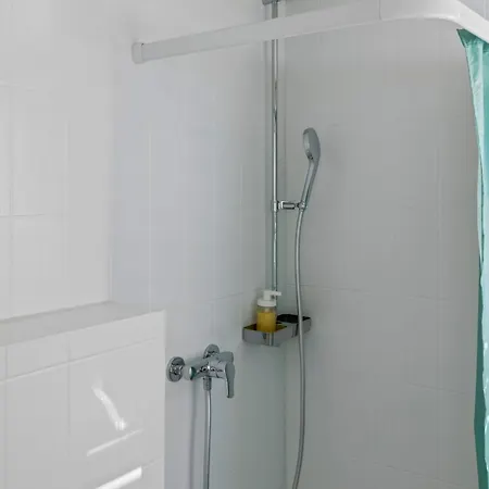 Cosy A 5 Min A Pied Des Bains Avec Parking شقة