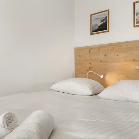 Cosy A 5 Min A Pied Des Bains Avec Parking Lägenhet *